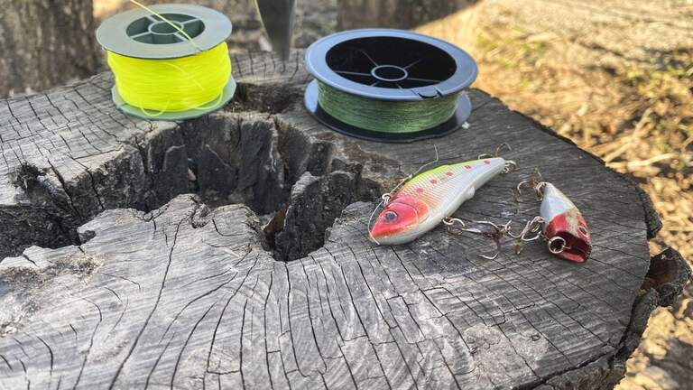 Fishing Line color